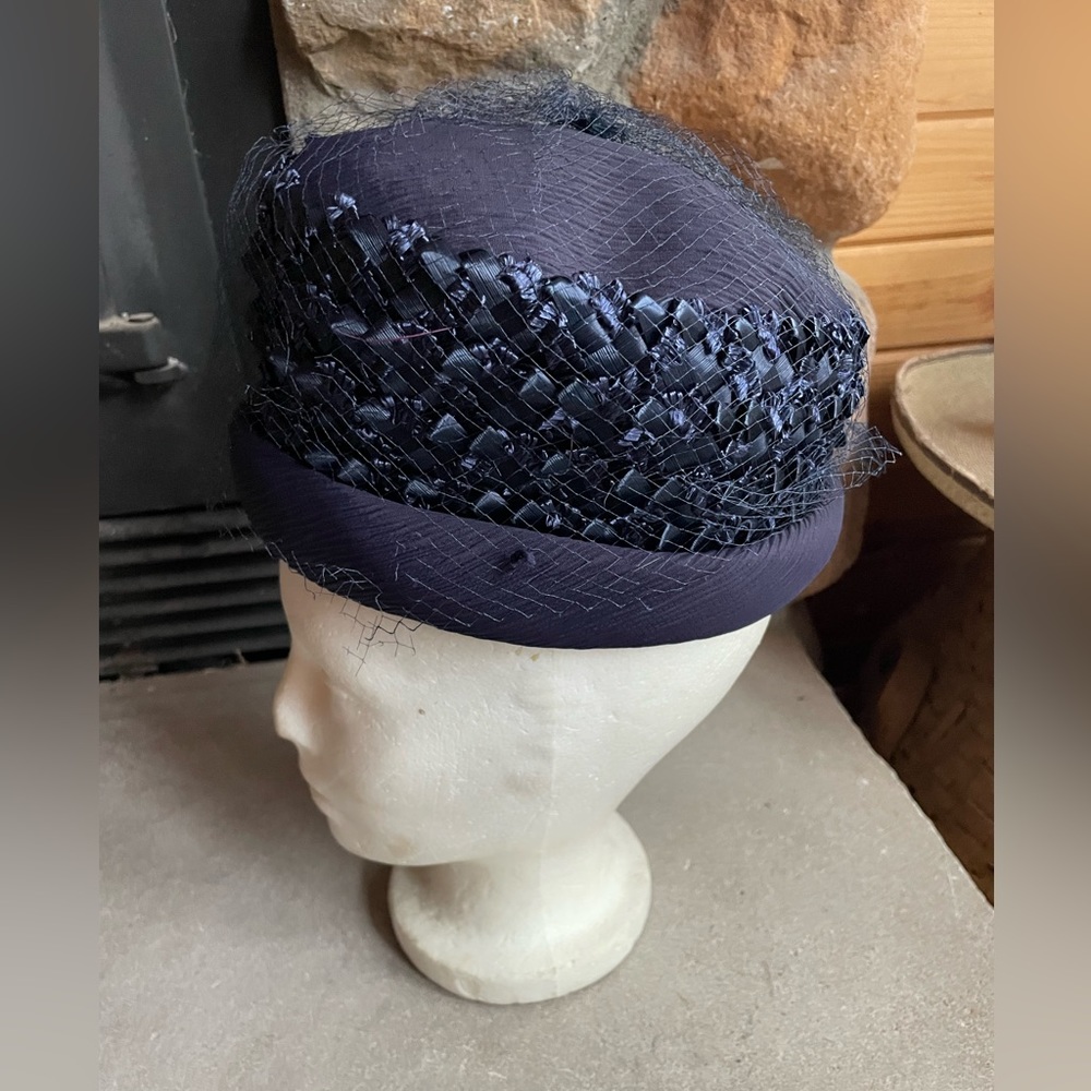 1940s‎ Netting Covered Tall Hat
